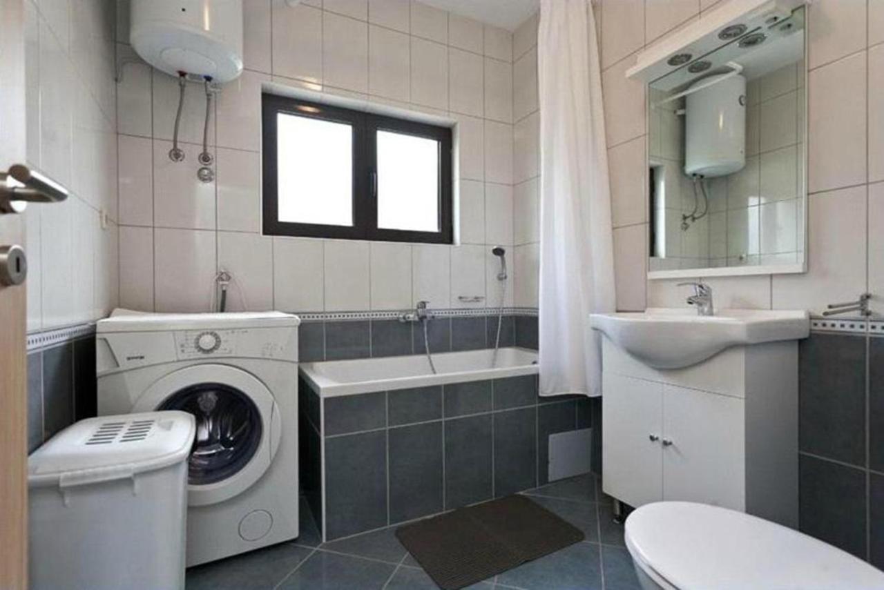 Apartmani Roic Stari Grad  Exterior foto
